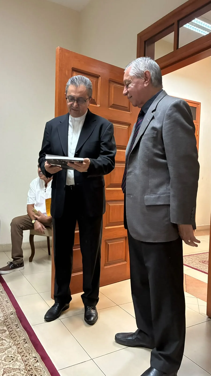 Visita al Cardenal José Francisco Robles Ortega